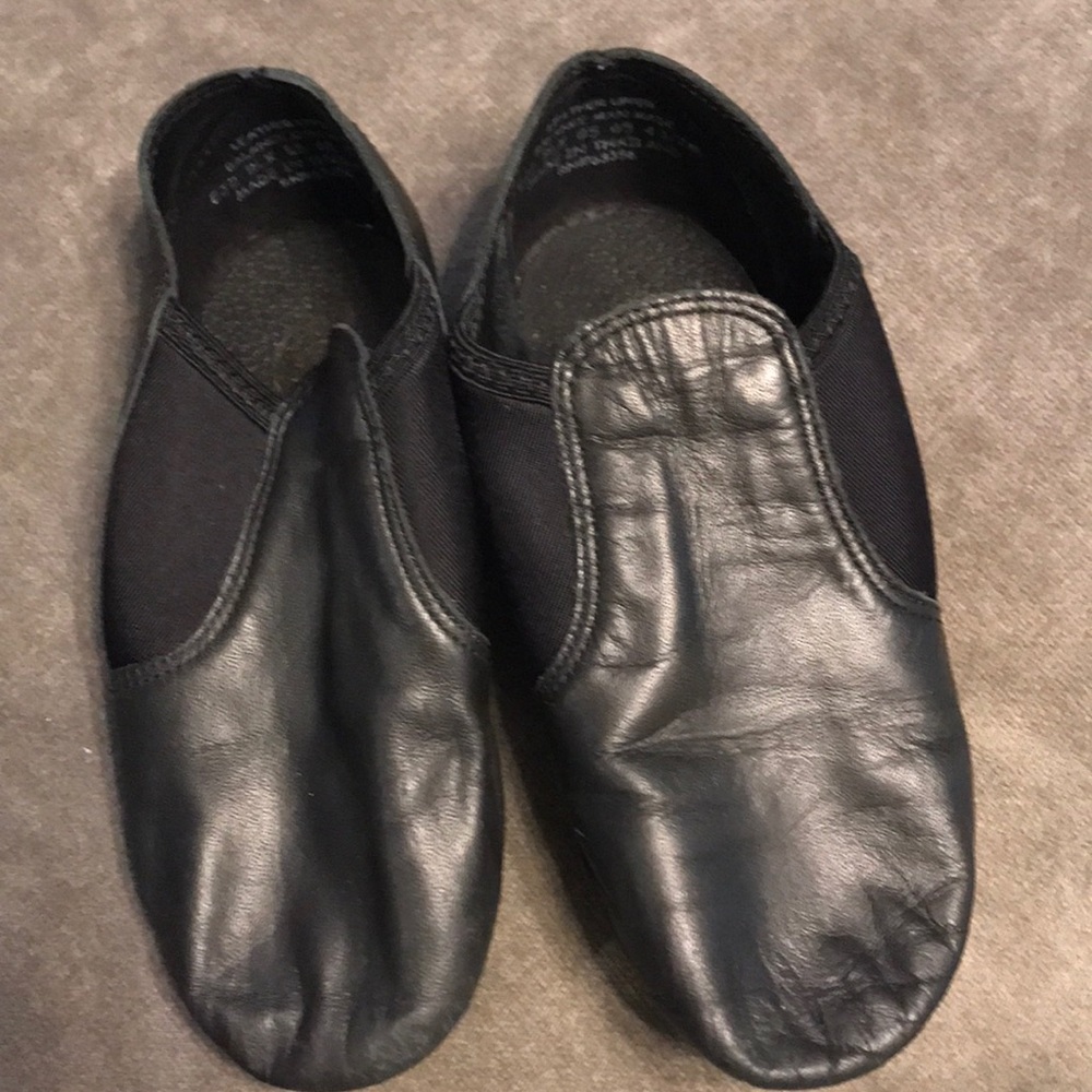 ❌ Sold on Ⓜ️ercari❌ Black Leather Capezio